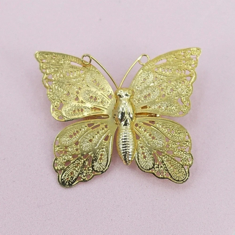 Vintage Butterfly Jewelry Lot Brooches and Pendant Two Tone Fairy Garden Spring‎